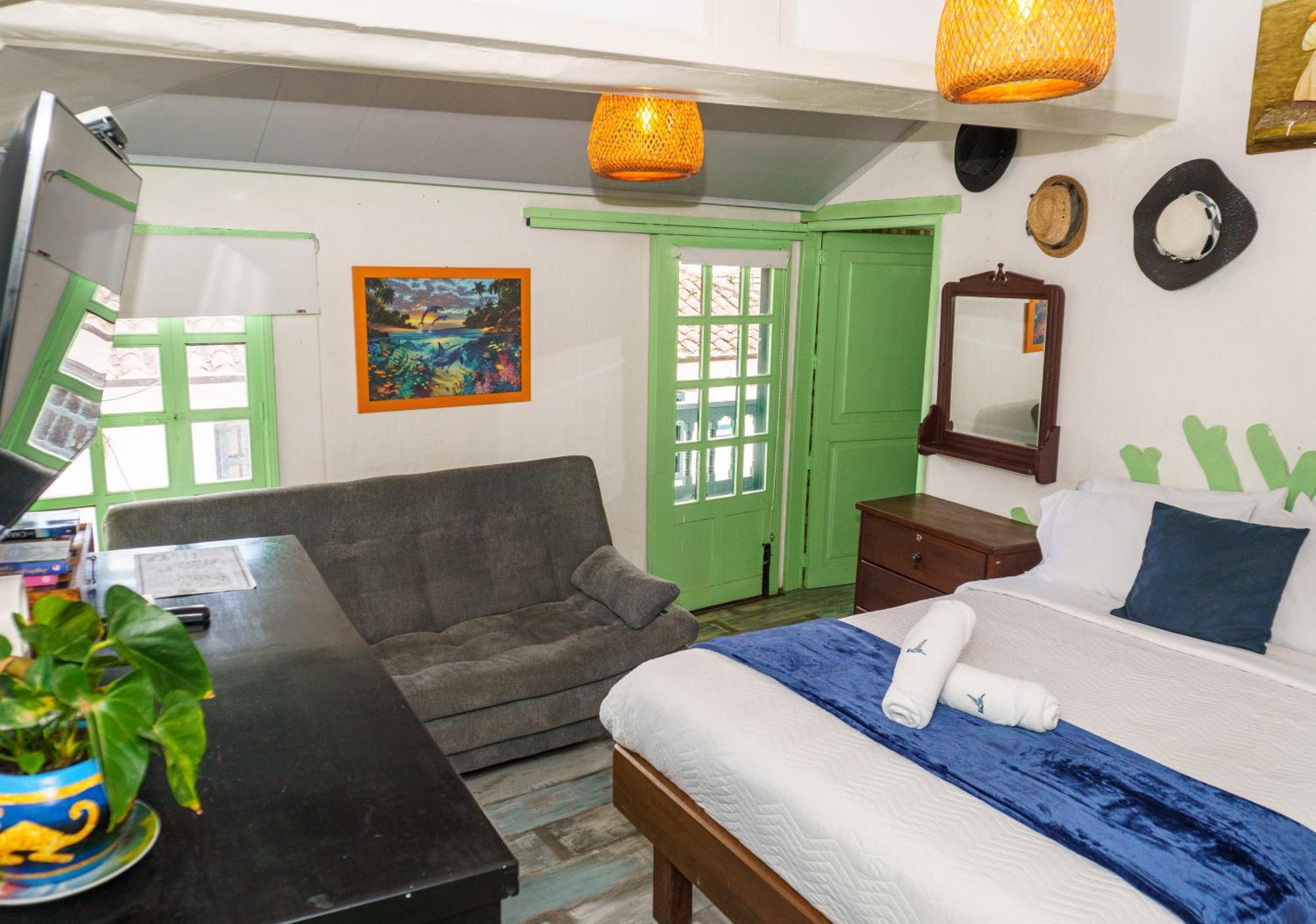 Apartamentos Y Habitaciones Le Colibri - Villa De Leyva Exteriör bild