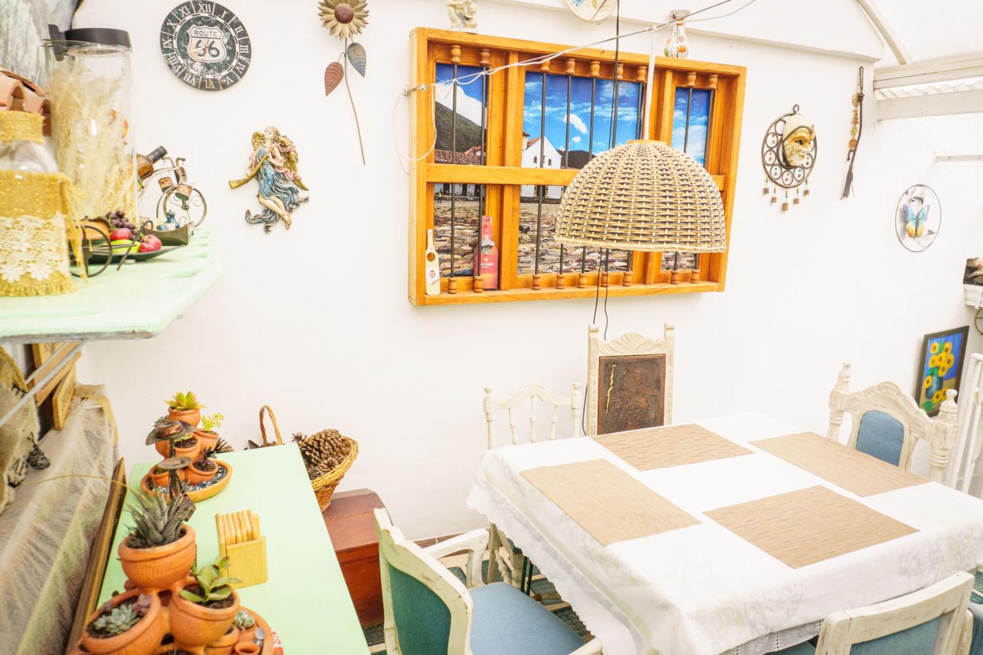 Apartamentos Y Habitaciones Le Colibri - Villa De Leyva Exteriör bild